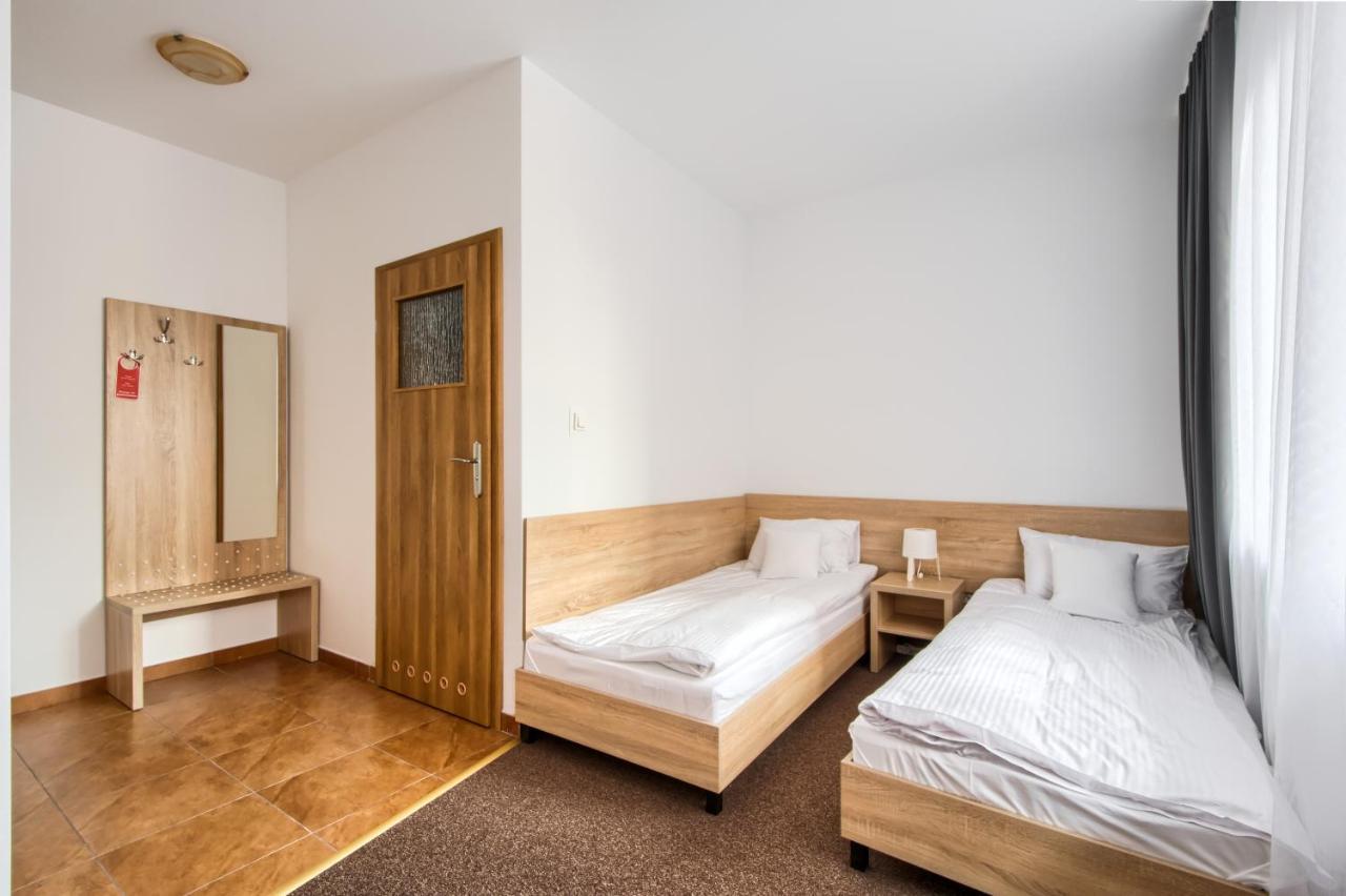 Patra Bed & Breakfast Varşova Dış mekan fotoğraf